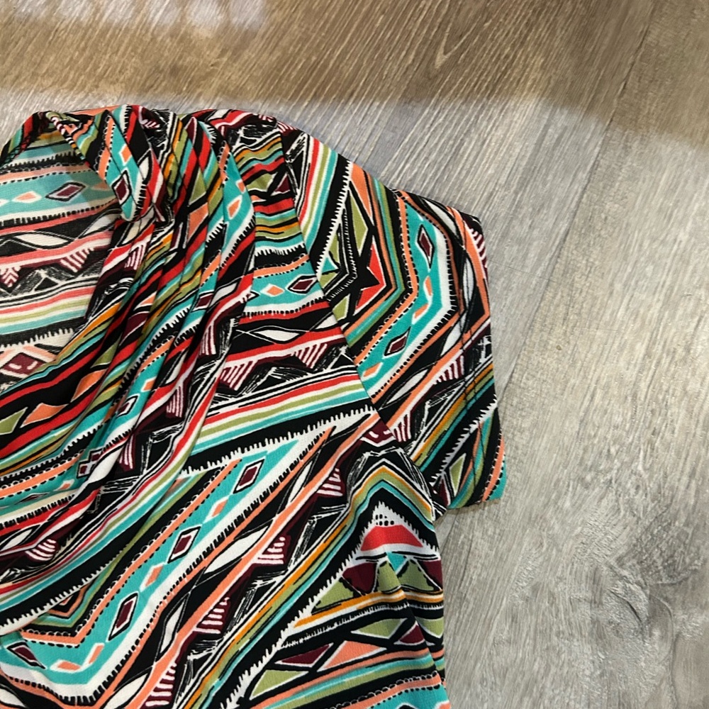 Multicolor Geometric Pattern Women's Top size medium - Picture 4 of 6